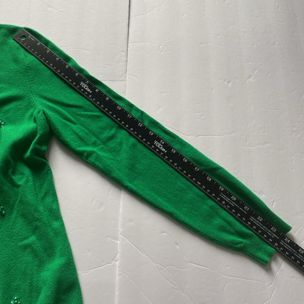 Ruby Rd. Sweater with beaded flowers - Picture 6 of 6